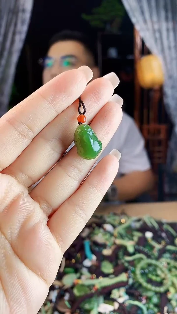 未镶嵌和田玉挂件多样性发货拍一发一