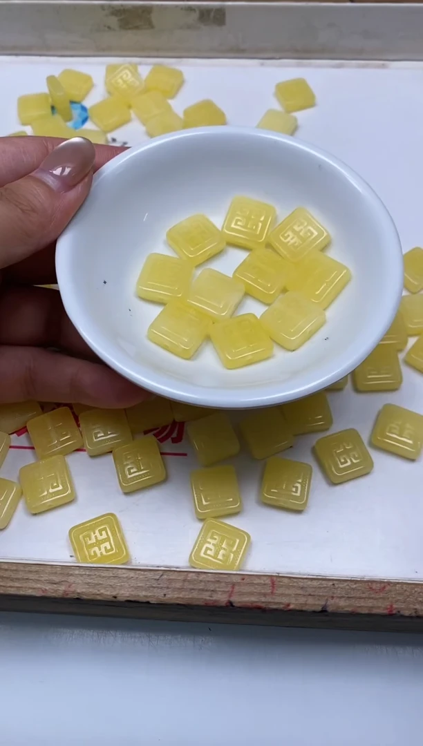 未镶嵌蜜蜡裸石M508 蜜蜡 方牌8个9.9元