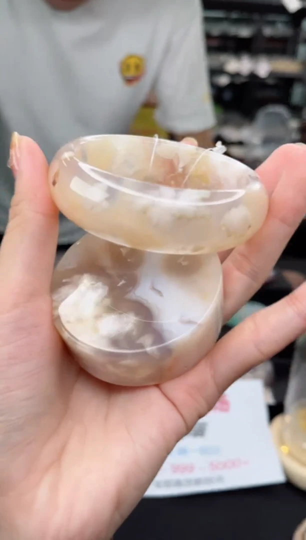 【闪购商品】石英质玉手镯未镶嵌59圈口（赠品镯心）3570297