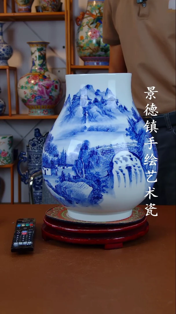 现代景德镇手工手绘陶瓷摆件21