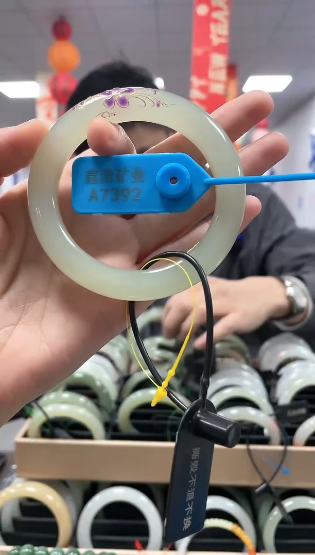 【闪购商品】和田玉手镯未镶嵌圈58 A7392  蜂蜜冻手镯一条