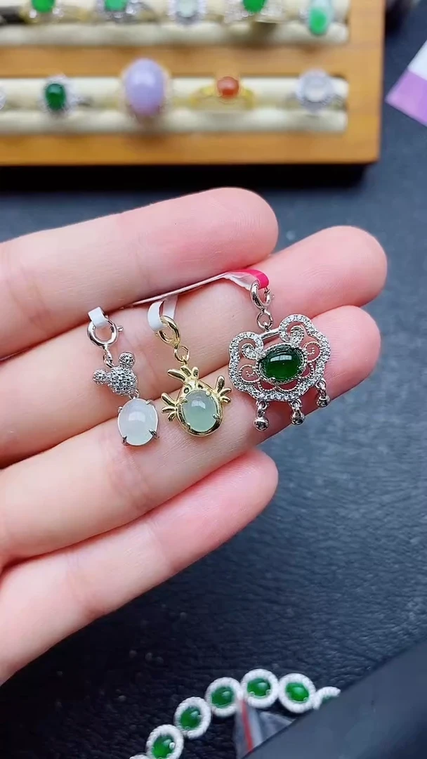 银S925镶嵌戒指翡翠1