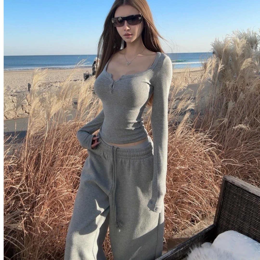 气质显瘦修身长袖套头上衣性感辣妹洋气休闲百搭宽松长裤时尚套装