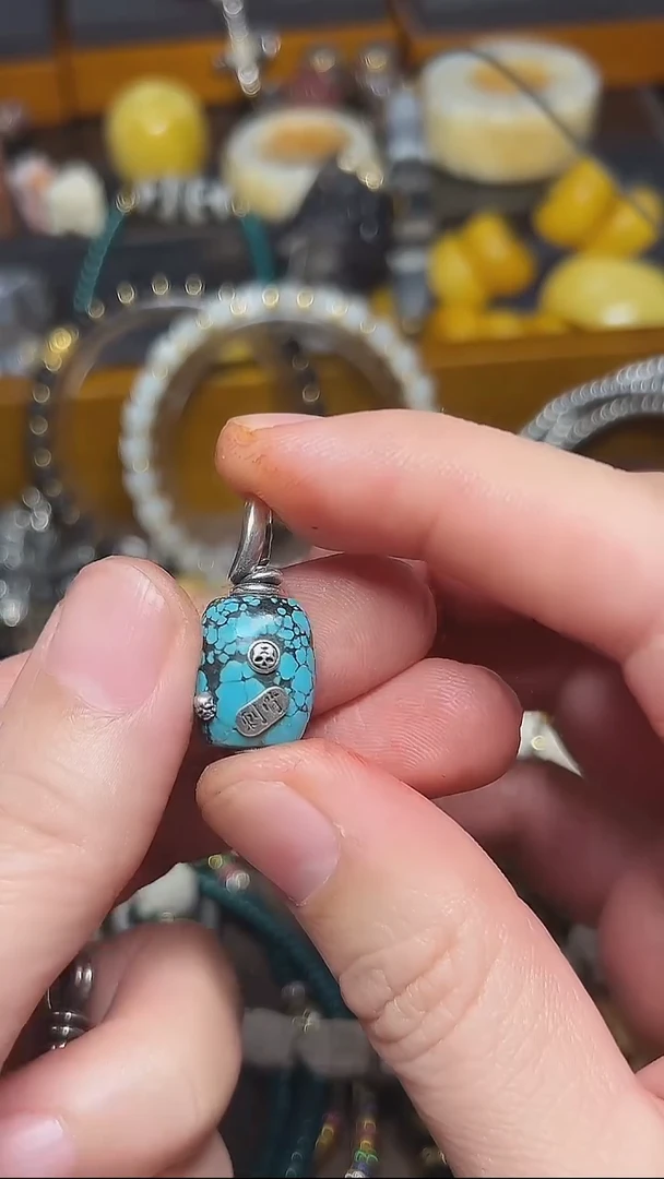 合成碳硅石925银寒*小吊坠