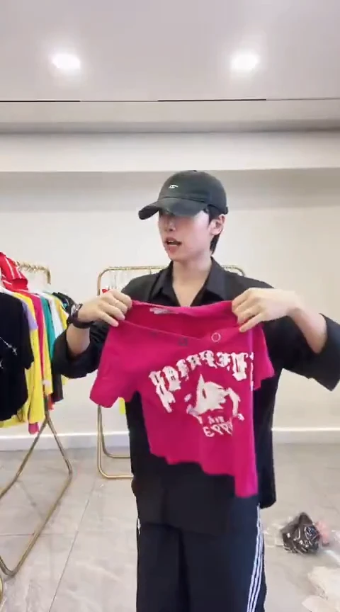 闪电购精品女装24S瑕疵