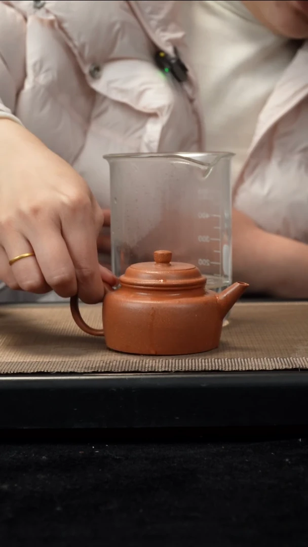 紫砂茶盏黄降坡井栏德钟150CC