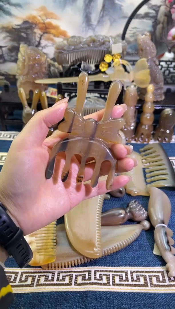 国内老白水白水蝴蝶经络刷