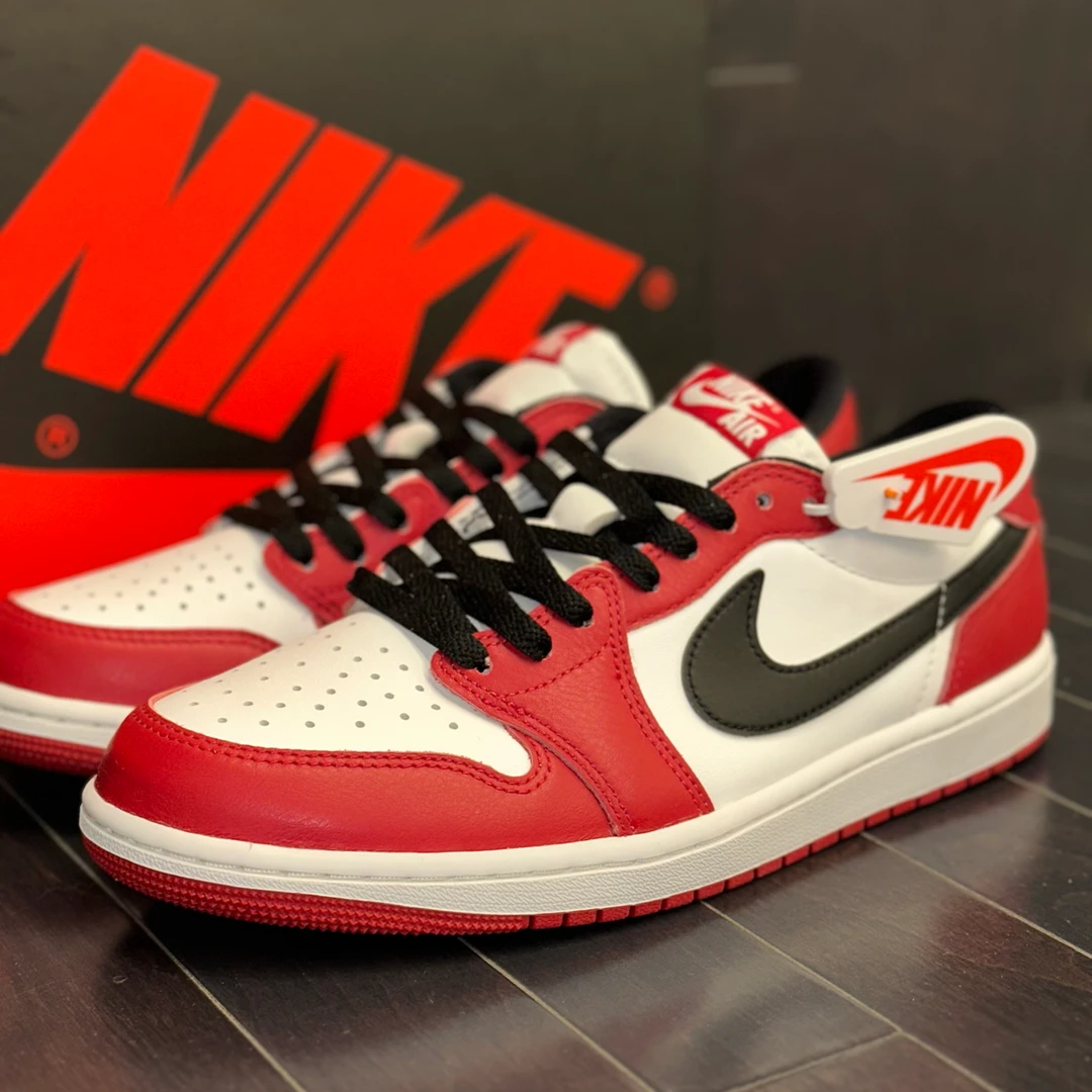 Air Jordan 1 Retro Low男女同款白红黑低帮运动休闲板鞋官方正品