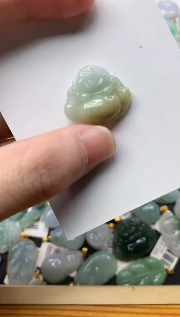 【闪购商品】翡翠颈饰未镶嵌4...........