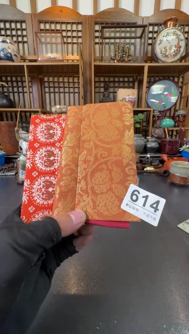 摆件喜****雅  注意：回流商品，默认有瑕，不退不换。