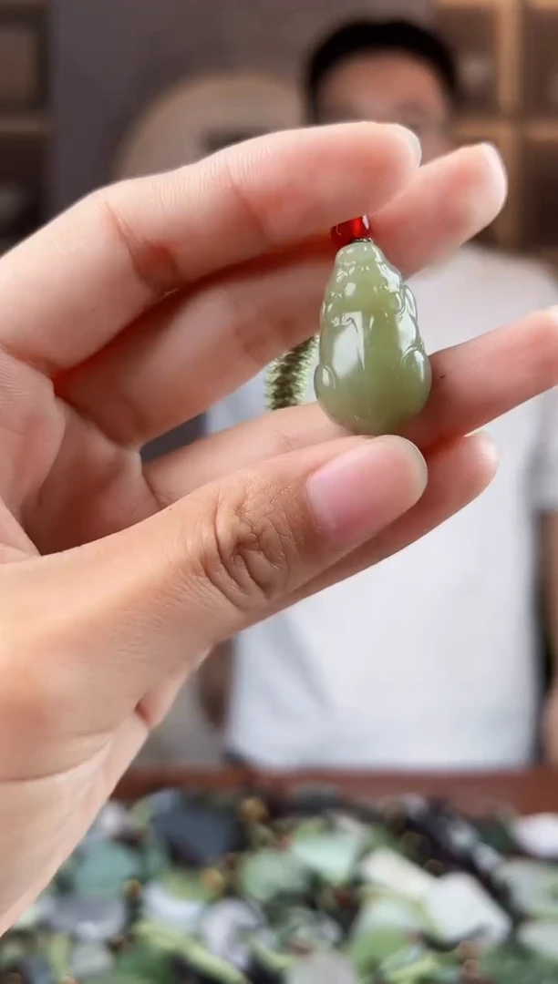 未镶嵌和田玉挂件拍一发一，拍一发一，