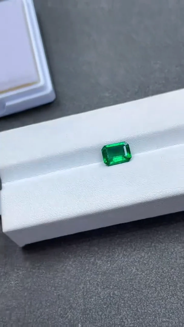 裸石祖母绿1.36ct