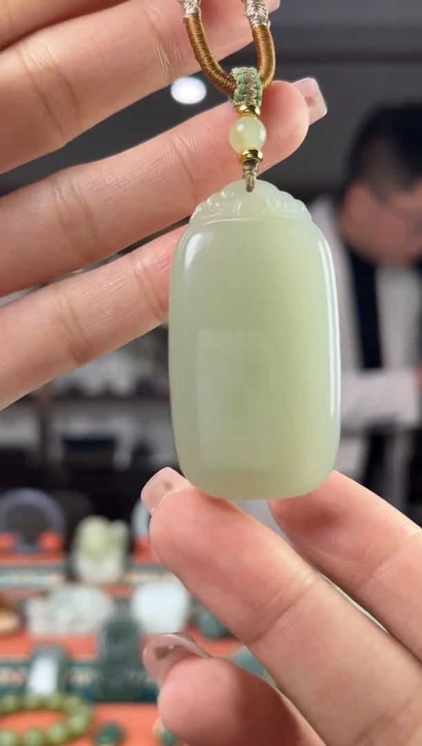【闪购商品】和田玉颈饰未镶嵌佩佩