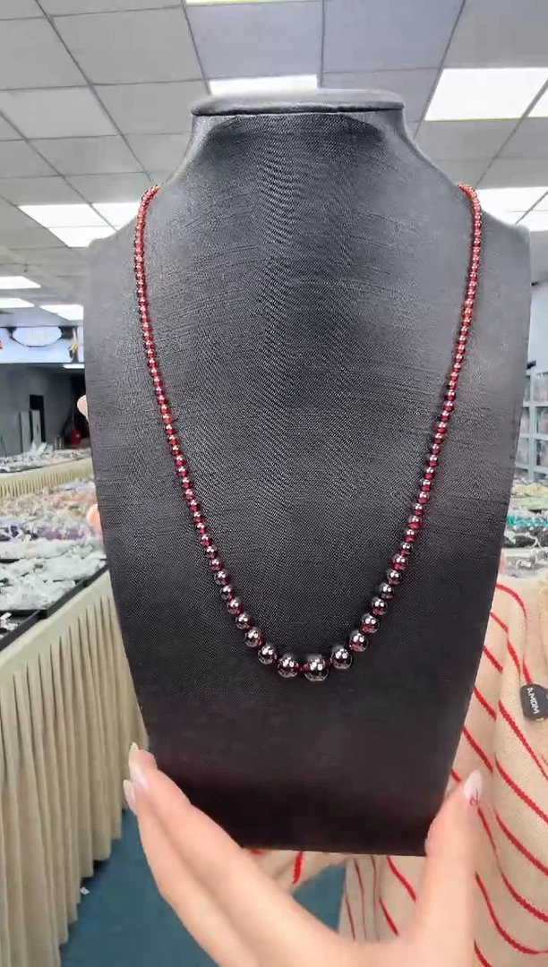 颈饰未镶嵌石榴石08