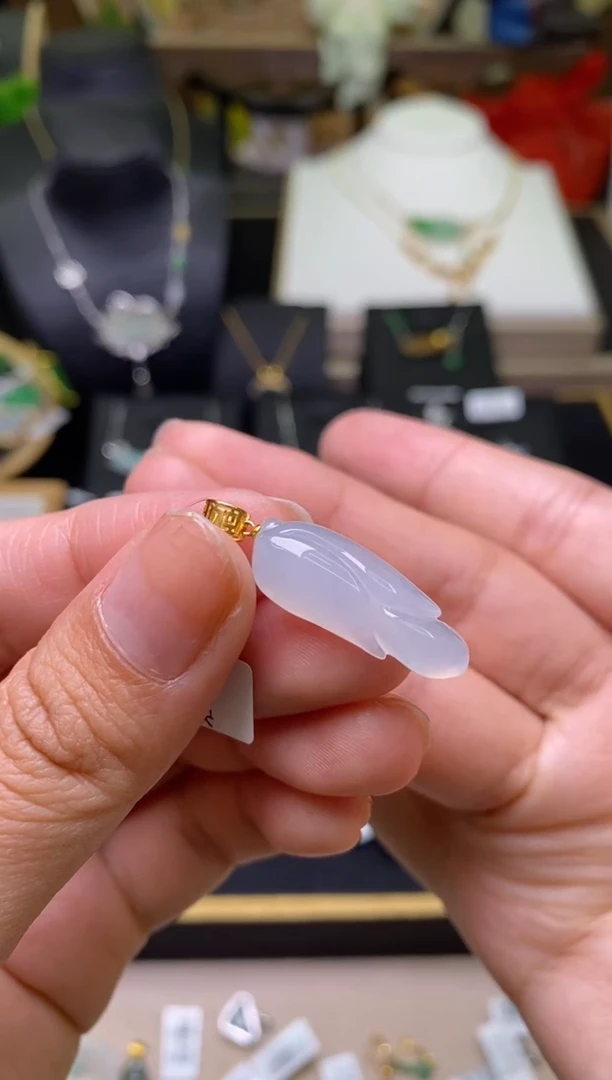【闪购商品】翡翠颈饰18K金镶嵌净货17935
