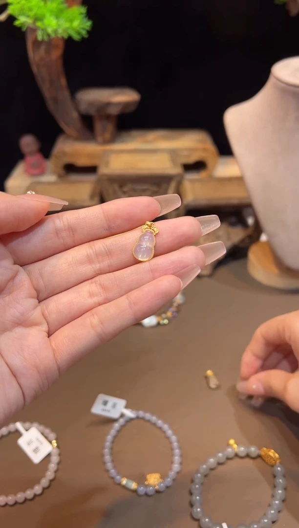 吊坠石英质玉未镶嵌不含链@@Z2735