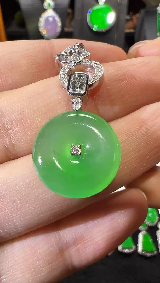 吊坠(不含链)18K金镶嵌翡翠高冰黄阳绿平安扣吊坠