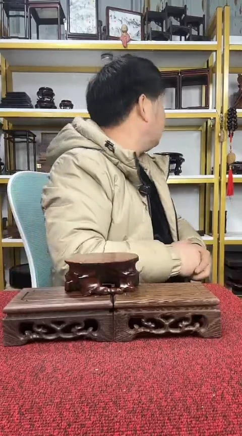 【闪购商品】紫檀木类家具22*12*6CM  //35
