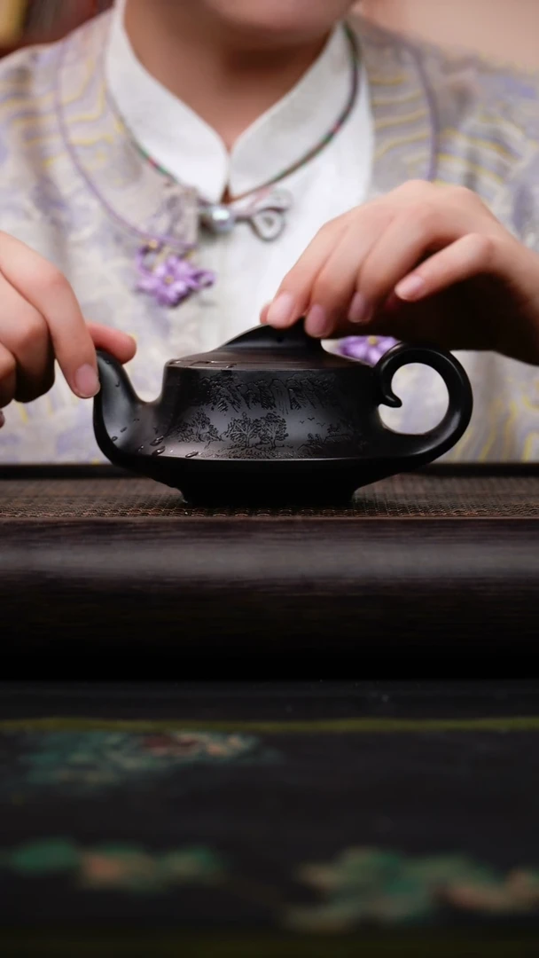 茶壶紫砂高黑料 一帆风顺