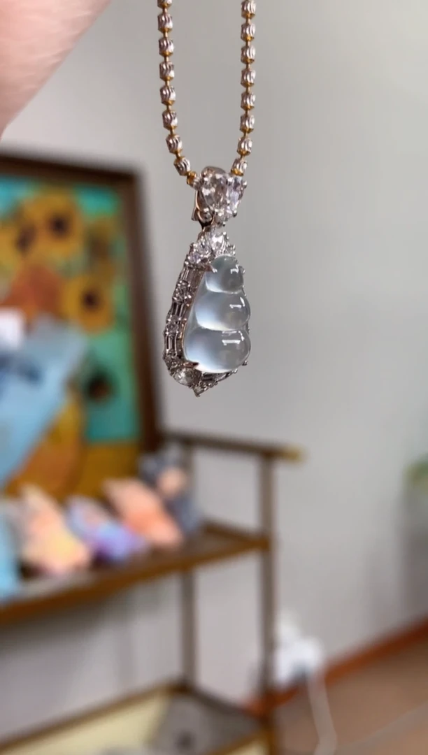 吊坠(不含链)18K金镶嵌翡翠C05|17800