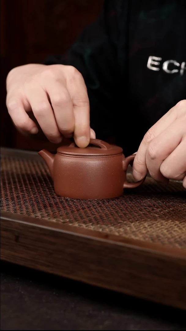 茶壶紫砂红降坡折嘴汉瓦