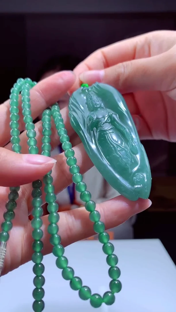 【闪购商品】定制翡翠未镶嵌天然A货翡翠（拍一发一）