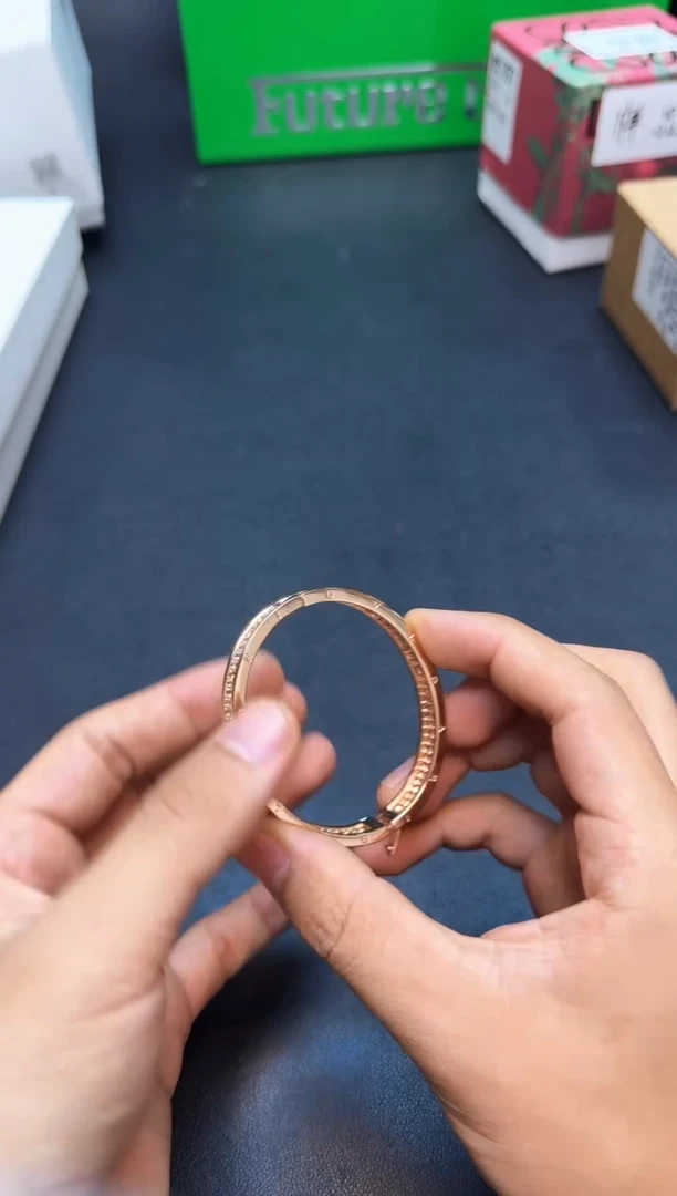 瓷片全新正品一件不留@@WE1128