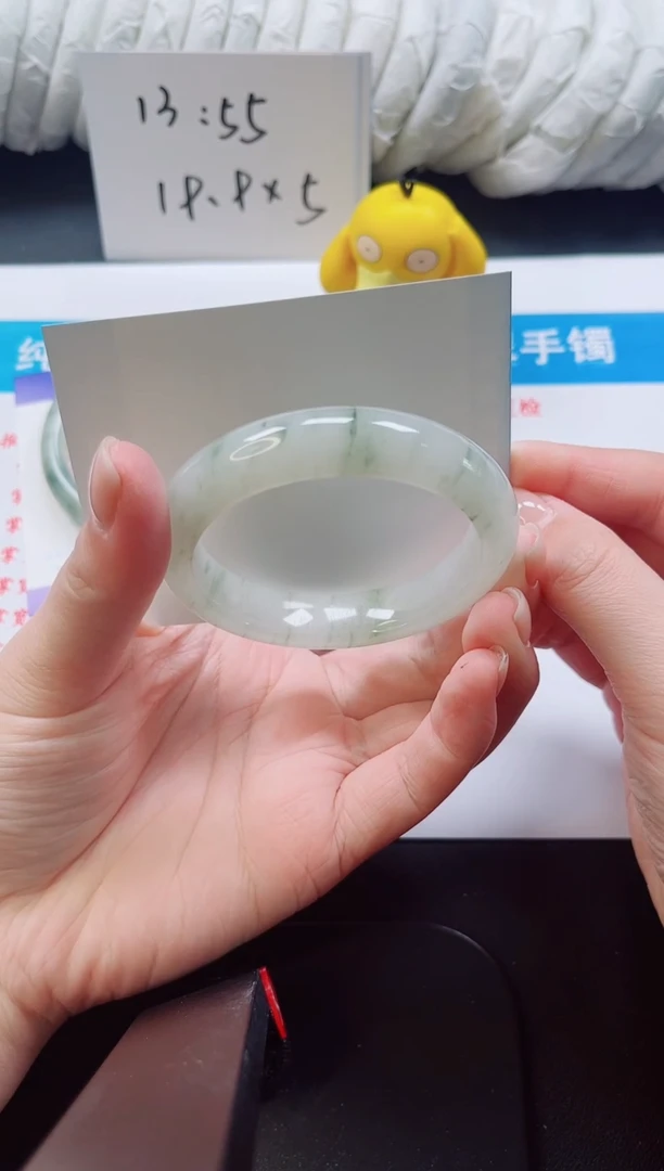 【闪购商品】石英质玉手镯未镶嵌31