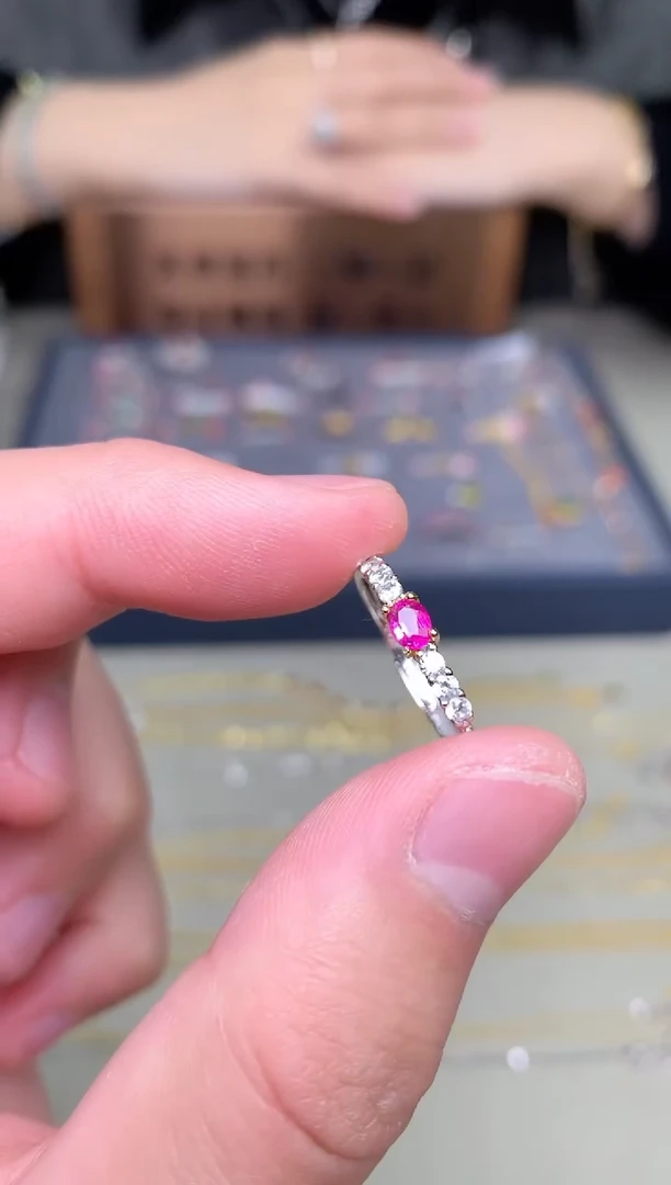 【闪购商品】红宝石戒指银S925镶嵌戒指