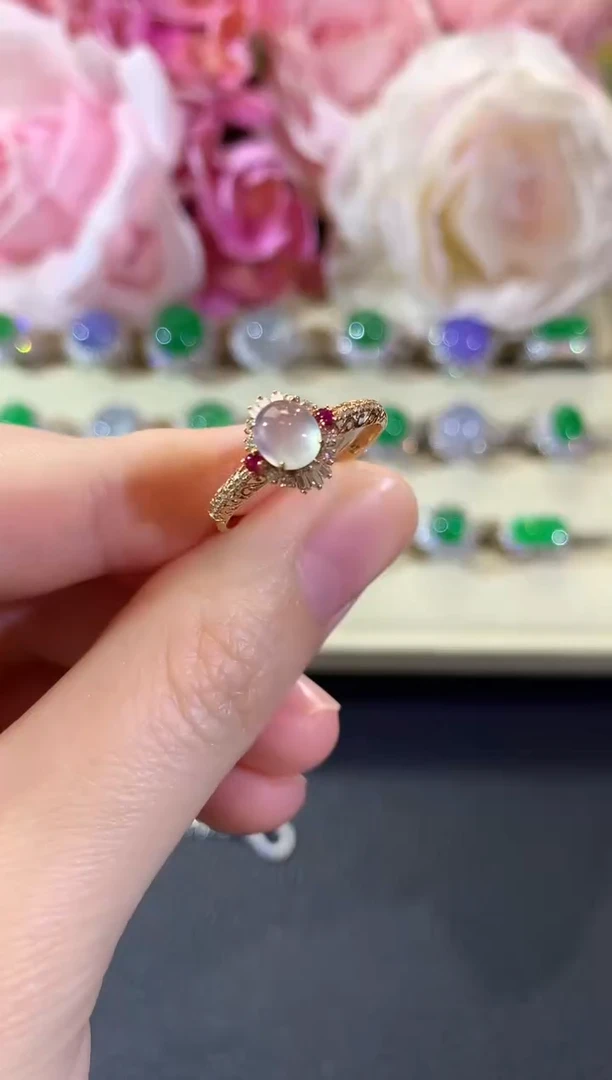 18K金镶嵌戒指翡翠冬日珠宝E17