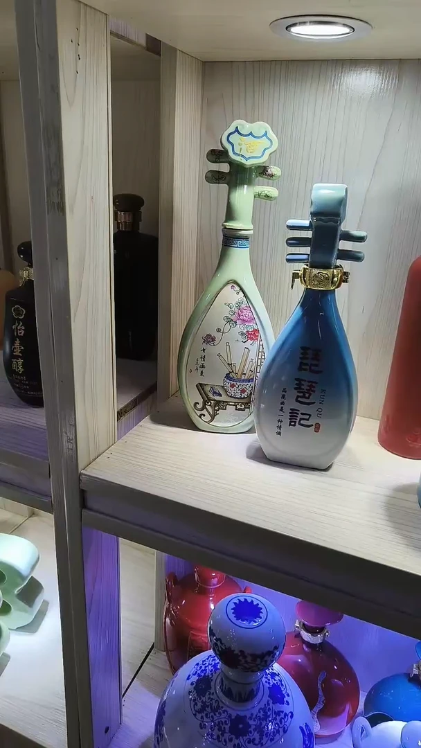 2个1斤装琵琶造型陶瓷空酒瓶