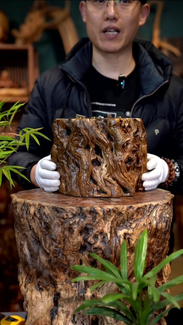 木雷击枣木炉子