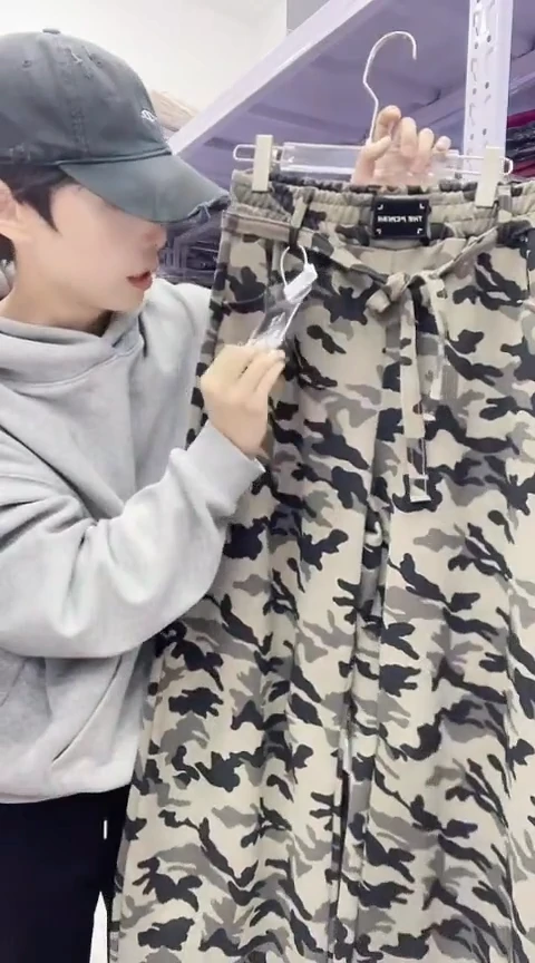 闪电购精品女装2617灰M