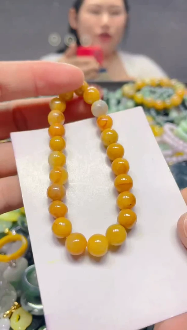 颈饰未镶嵌翡翠8MM/Z/翡翠A货，一件也是批发价