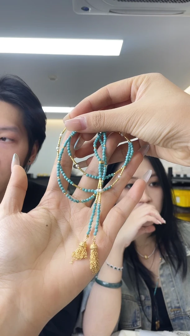 未镶嵌绿松石颈饰（多样性发一件）