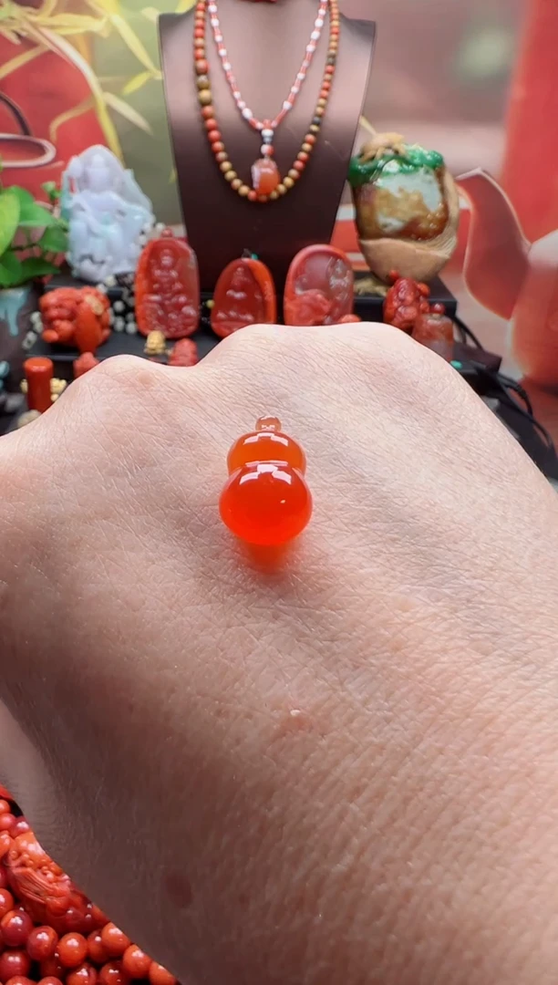 未镶嵌葫芦南红玛瑙吾**总葫芦