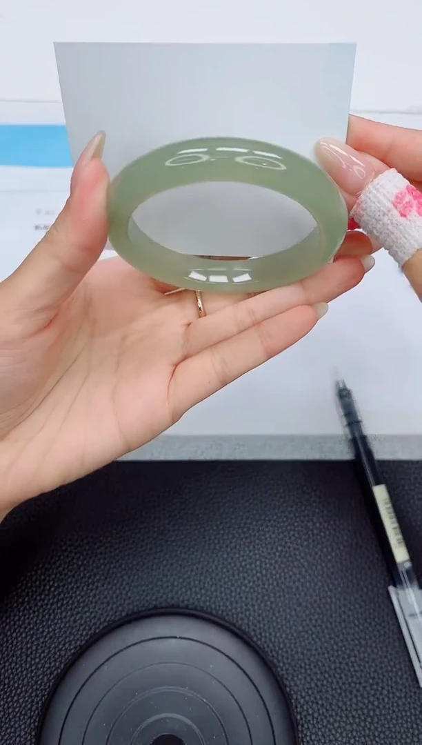 石英质玉手镯未镶嵌325-59.1