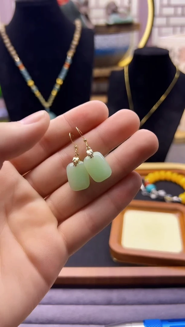 和田玉14K金镶嵌耳饰E227