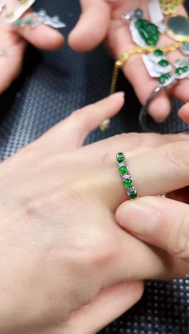 【闪购商品】翡翠戒指未镶嵌111111111