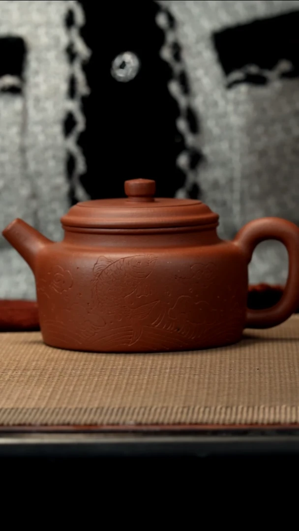 紫砂茶盏红泥刻绘德钟/230/*CC