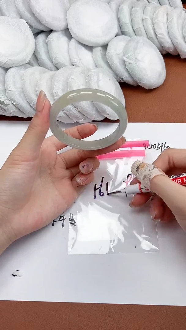 缅风精品手镯礼盒装96