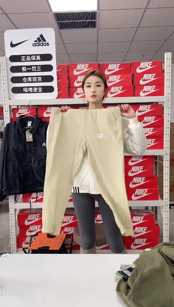 编码055 尺码2xl 胸围衣长 正品