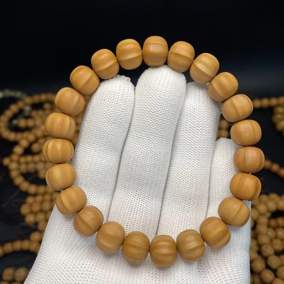 猴头雕刻四花鲨鱼鳍鲨鱼被微瑕福利款小尺寸品质不错文玩手串