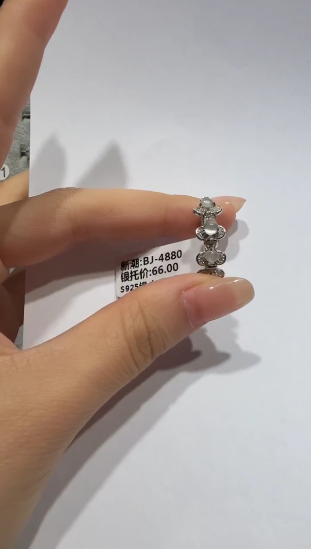 银S925镶嵌戒指翡翠缅甸A货翡翠戒指