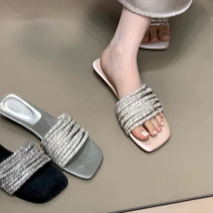 高级感时尚一字拖鞋女2025新款夏季外穿懒人水钻带低跟露趾凉拖鞋