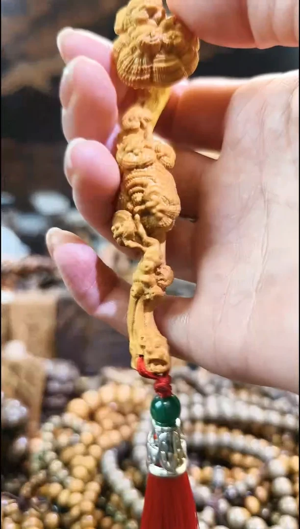 金丝楠灵芝手把件