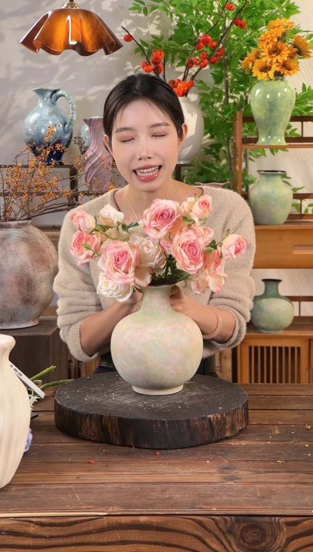 苔点绿-小圆墩 陶瓷花瓶