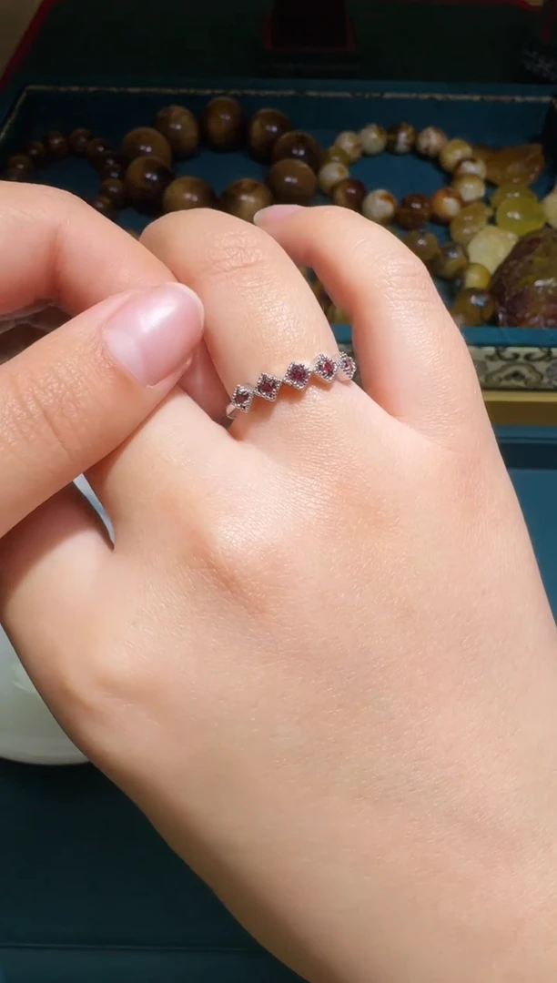 未镶嵌戒指水晶多样性发一271