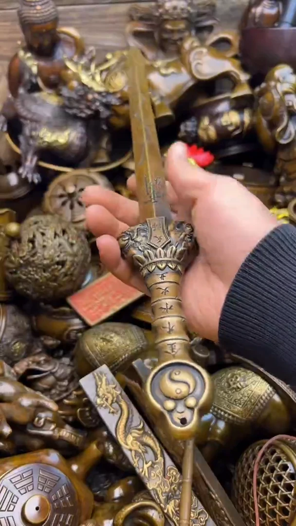 精美铜器，点击下单