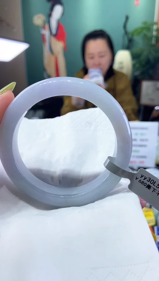 翡翠手镯未镶嵌5859圈口